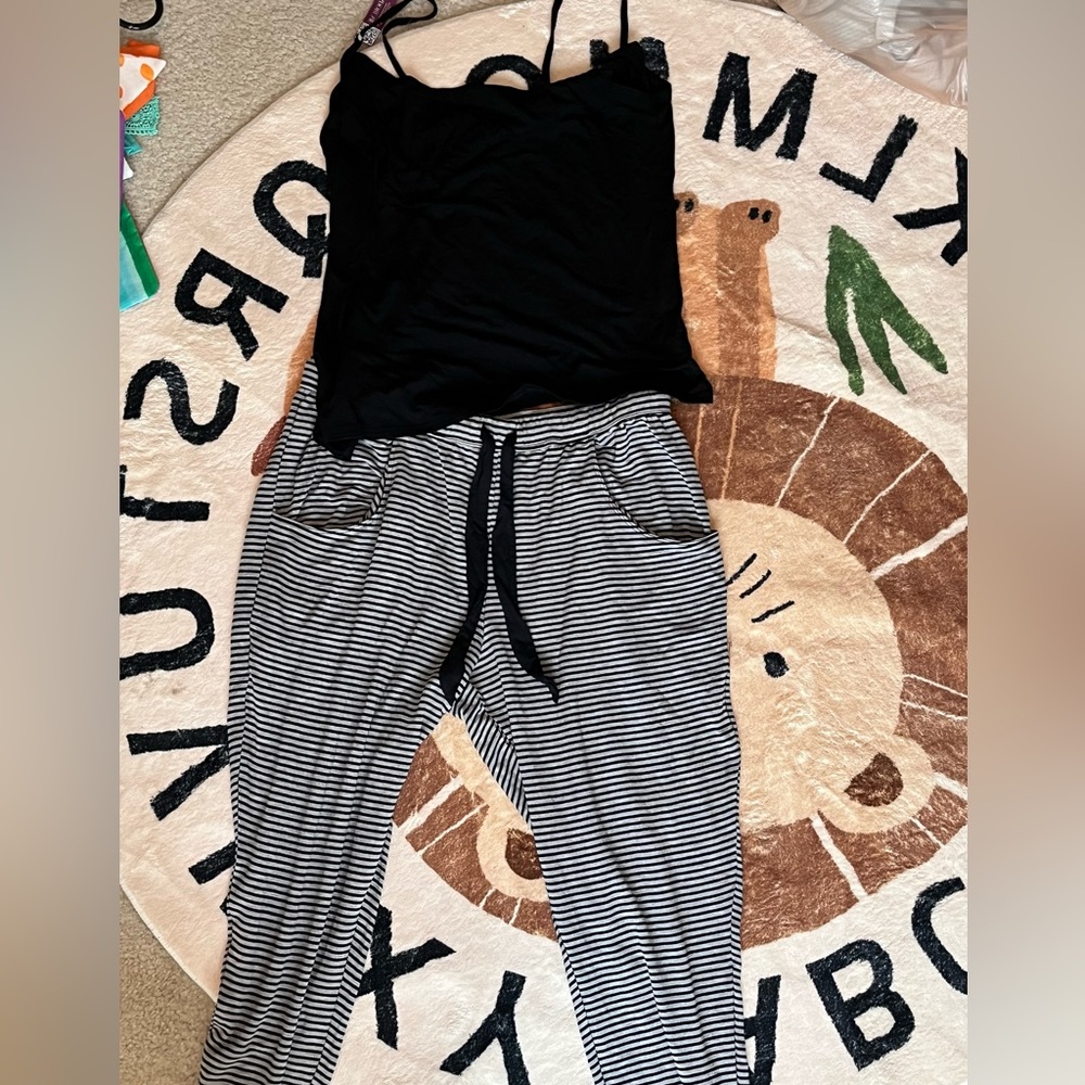 Adore Me NWT Size medium pajama set